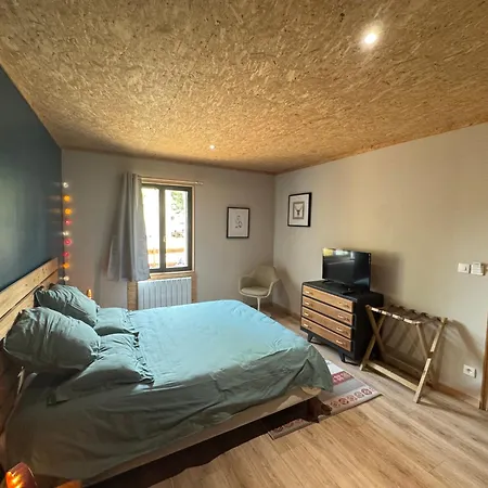 Les Inattendus Bed & Breakfast