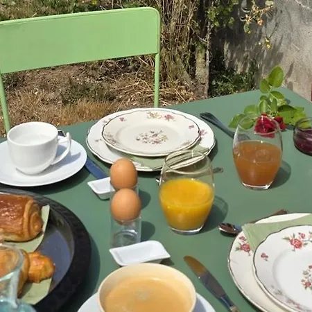 Les Inattendus Bed & Breakfast